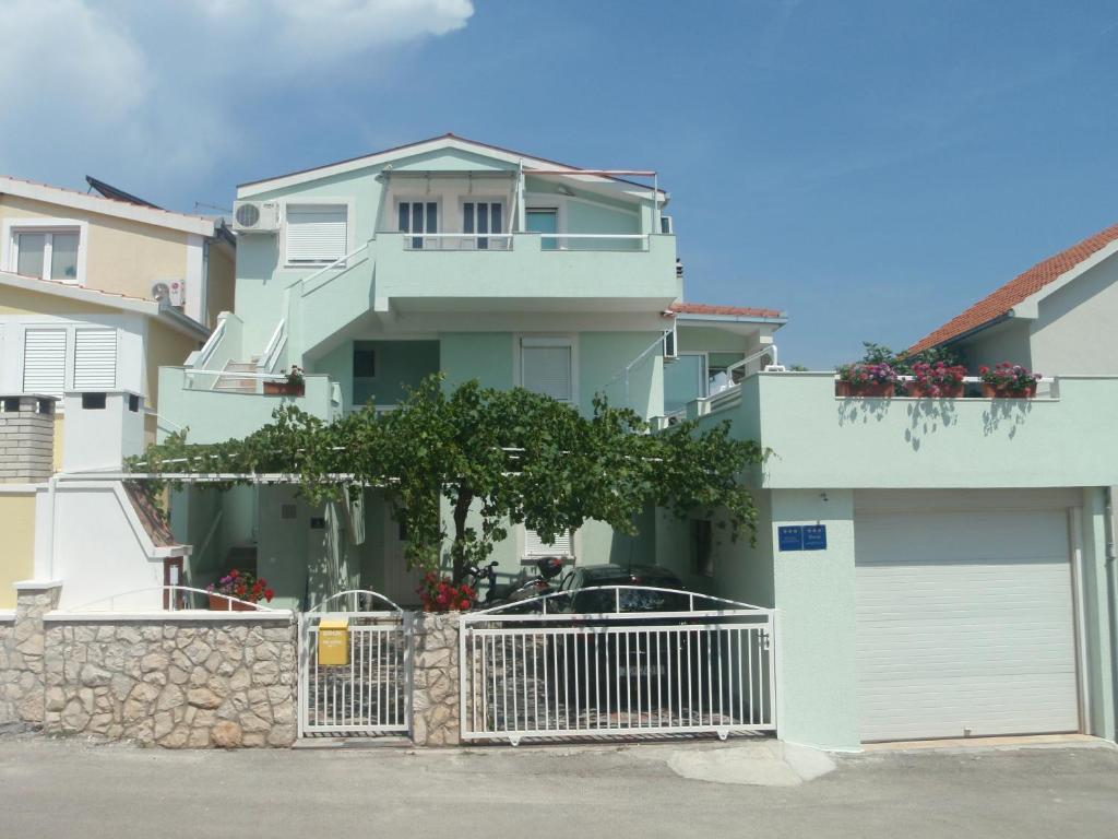 Apartments Otok Trogir Luaran gambar